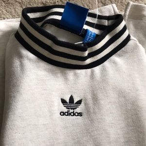 Adidas 3 stripe mock neck top